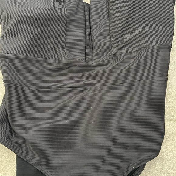 Sea Level NEW Valentina Spliced B-DD Cup One Piece Swimsuit - Picture 10 of 10